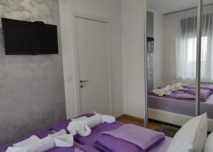 Apartman Gallery Square - Pupin Palace